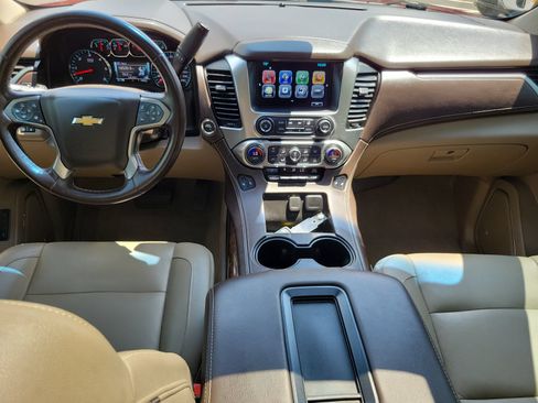 Used 2019 Chevrolet Tahoe LT w/ LT Signature Package AWD/4WD image 28