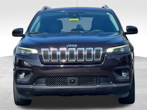 Used 2021 Jeep Cherokee Latitude Plus FWD image 2