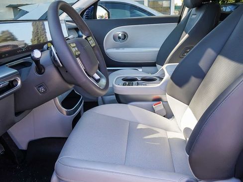 New 2026 Hyundai Ioniq 9 Limited image 21