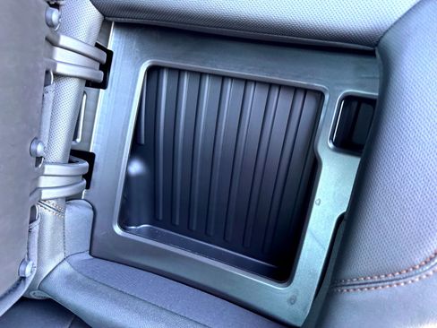 Used 2023 GMC Sierra 2500 AT4 w/ AT4 Preferred Package image 19