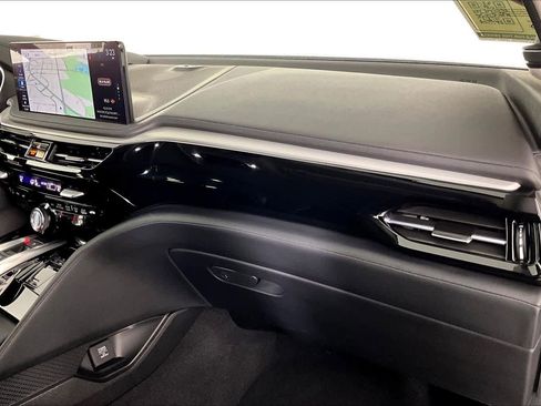 Used 2025 Acura MDX SH-AWD w/ Technology Package image 17