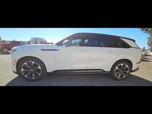 Used 2025 Cadillac Escalade IQ Sport 2 image 8