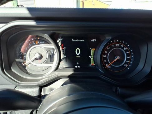 New 2025 Jeep Gladiator Sport image 15