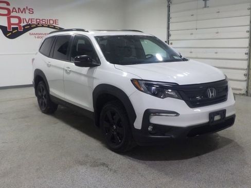 Used 2022 Honda Pilot TrailSport image 5