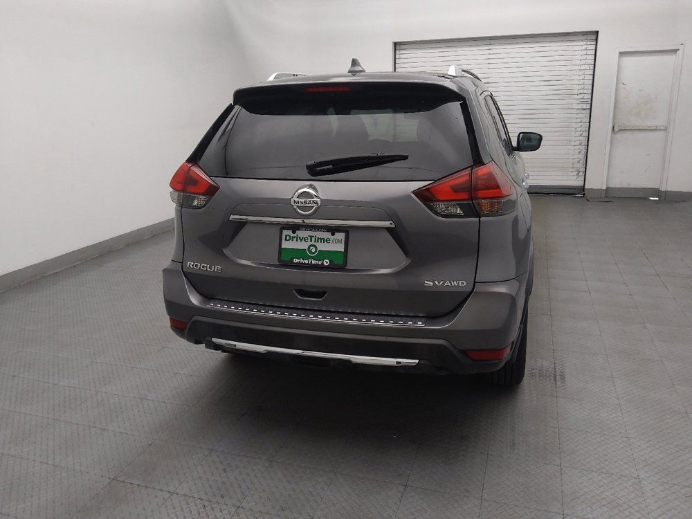 Used 2018 Nissan Rogue SV w/ Premium Package AWD/4WD image 7