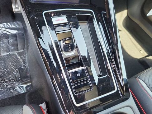 New 2025 Volkswagen GTI SE image 13