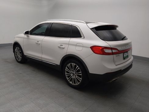 Used 2016 Lincoln MKX Reserve w/ Technology Package FWD image 3