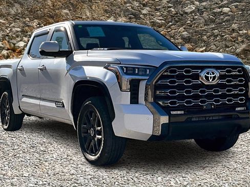 Used 2024 Toyota Tundra Platinum image 10