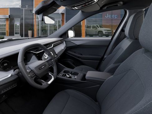 New 2026 Jeep Cherokee Laredo AWD/4WD image 23