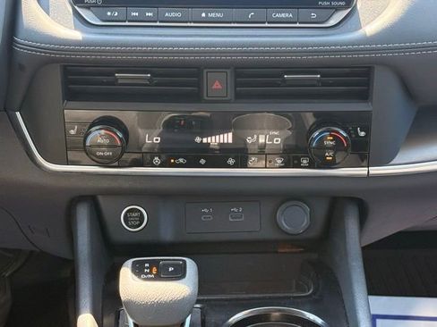 Certified 2023 Nissan Rogue SV w/ SV Premium B Package AWD/4WD image 29