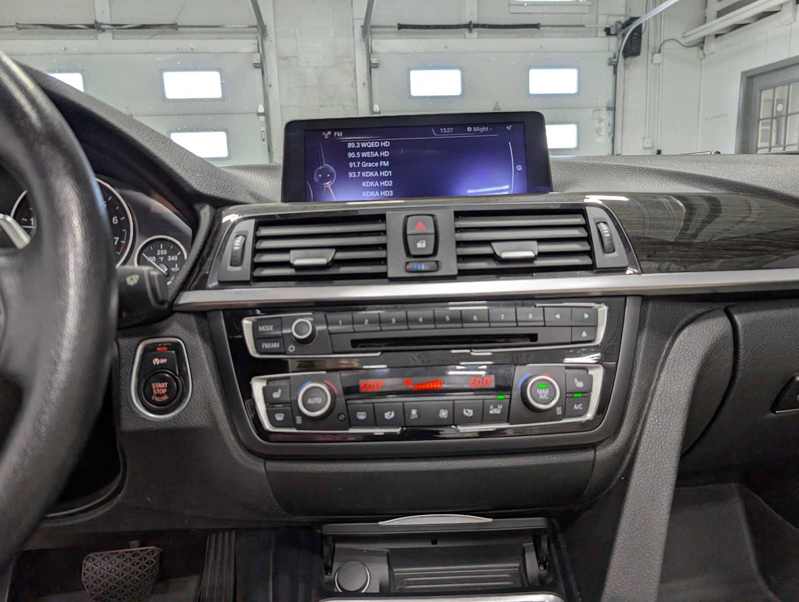 Used 2015 BMW 435i xDrive Convertible AWD/4WD image 29