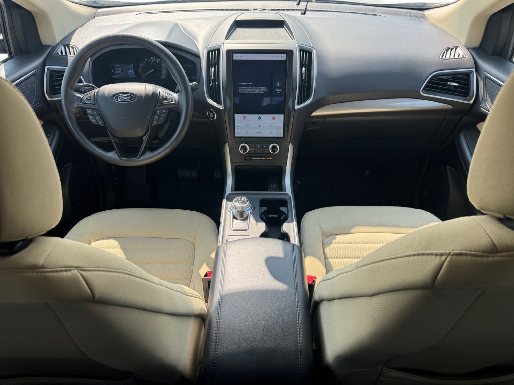 Used 2024 Ford Edge SE w/ Cargo Accessory Package AWD/4WD image 10
