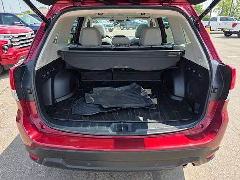 Used 2022 Subaru Forester Limited AWD/4WD image 12
