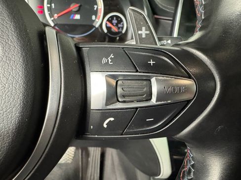 Used 2018 BMW X6 M image 17