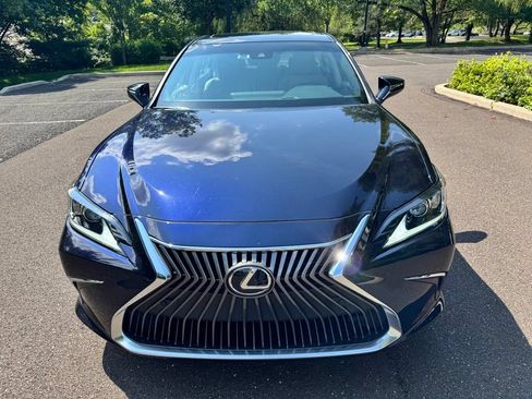 Used 2019 Lexus ES 350 FWD image 2