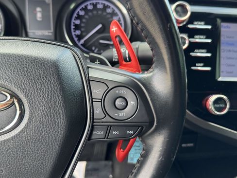 Used 2020 Toyota Camry SE image 22