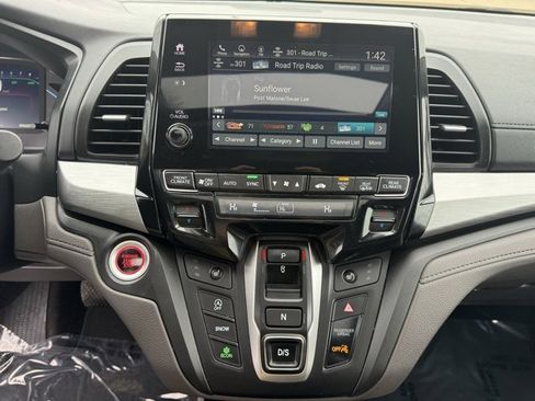 Used 2020 Honda Odyssey EX-L image 17