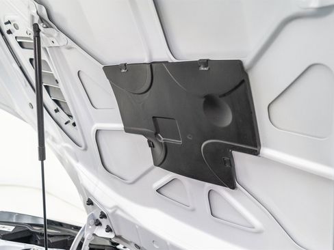 Used 2020 Jaguar F-TYPE SVR image 73