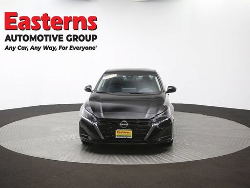Used 2023 Nissan Altima 2.5 SV w/ SV Premium Package FWD image 54
