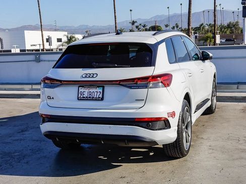 Used 2023 Audi Q4 e-tron Prestige AWD/4WD image 9