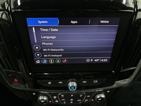 Used 2022 Chevrolet Traverse High Country image 34