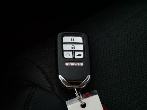 Used 2022 Honda CR-V Touring image 30