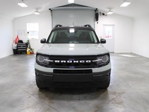Used 2023 Ford Bronco Sport Outer Banks image 3