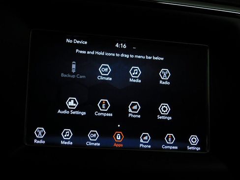 Used 2019 Jeep Grand Cherokee Laredo image 53