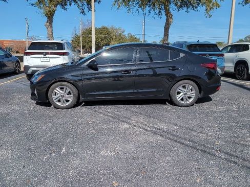 Used 2020 Hyundai Elantra SEL image 3