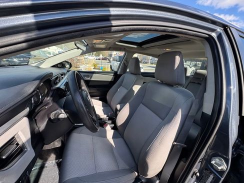 Used 2015 Toyota Corolla LE w/ Driver Convenience Package FWD image 20