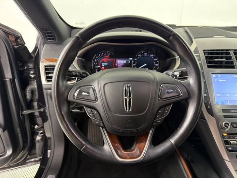 Used 2020 Lincoln MKZ Reserve w/ Elements Package FWD image 12