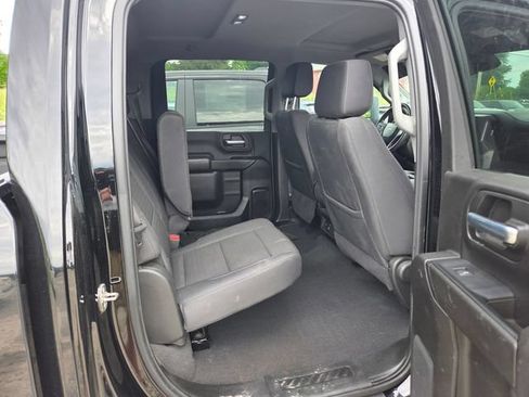 Used 2024 Chevrolet Silverado 2500 Custom w/ Custom Value Package AWD/4WD image 19