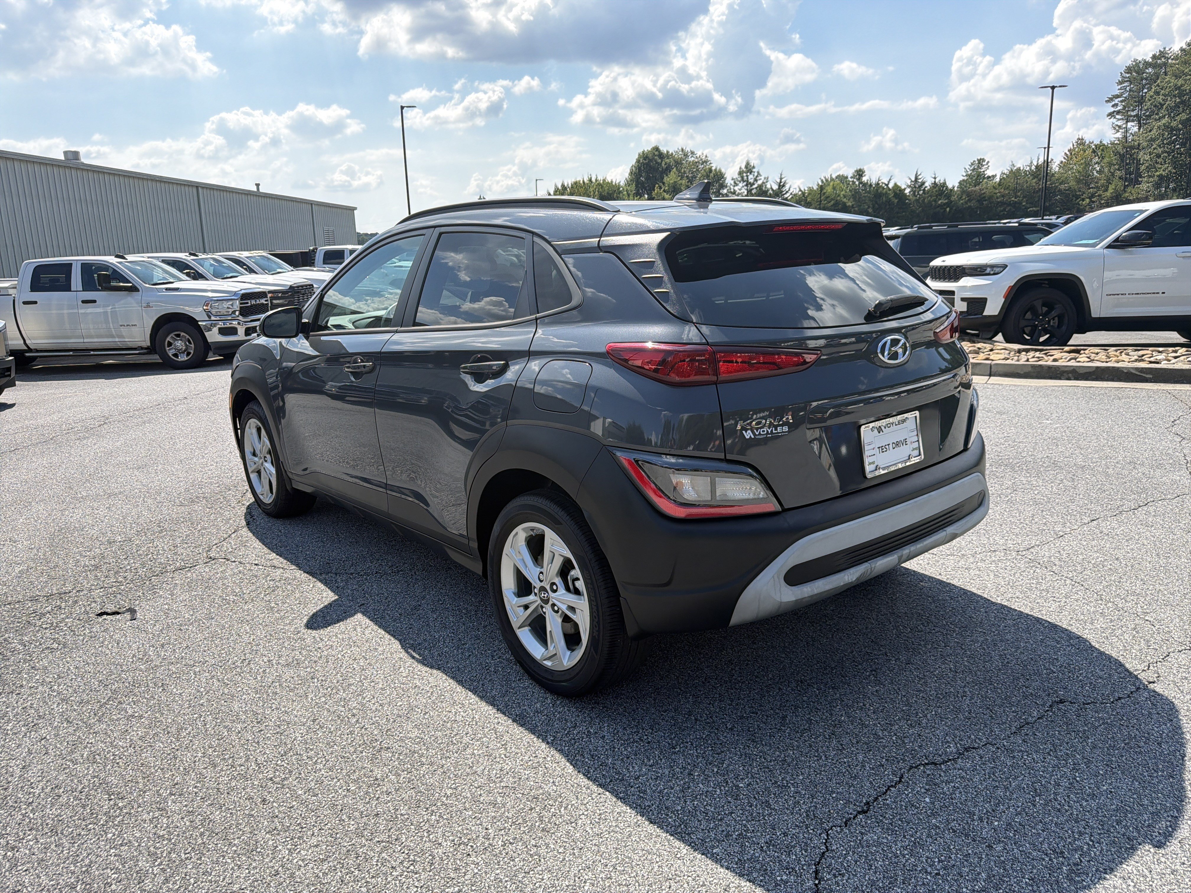 Used 2023 Hyundai Kona SEL w/ Cargo Package AWD/4WD image 6
