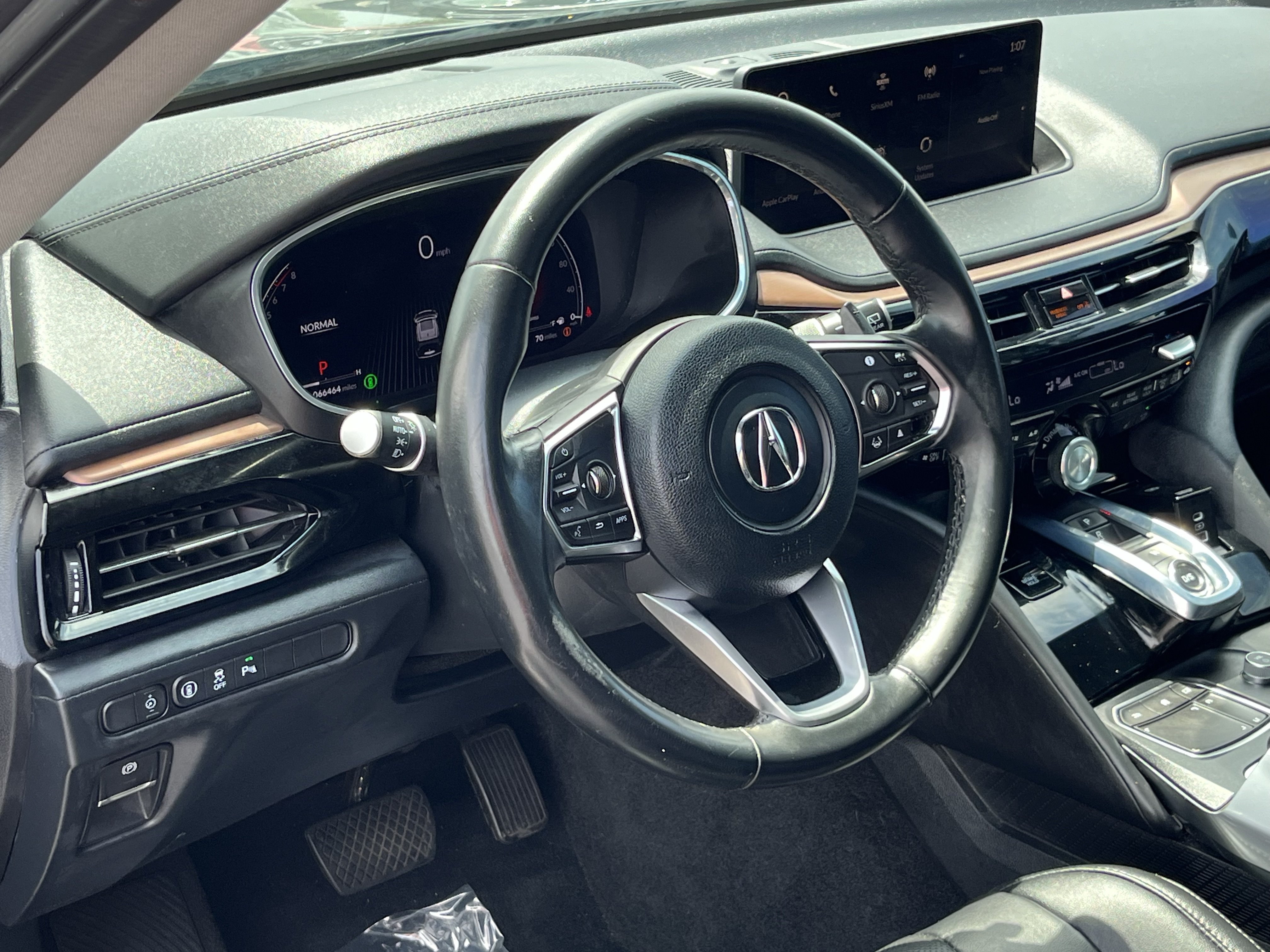 Used 2022 Acura MDX w/ Technology Package FWD image 18
