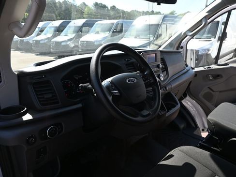 Used 2024 Ford Transit 250 Low Roof w/ Exterior Upgrade Package RWD image 8