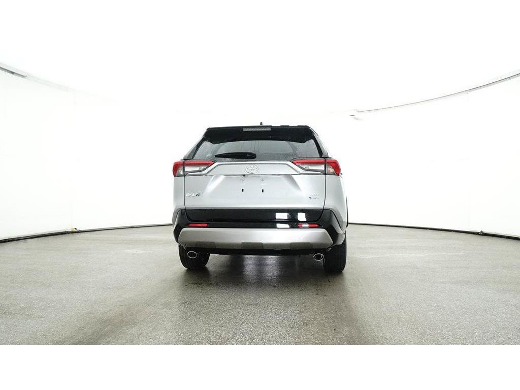 Used 2025 Toyota RAV4 XSE AWD/4WD image 29