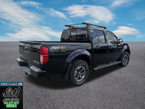 Used 2018 Nissan Frontier PRO-4X image 8