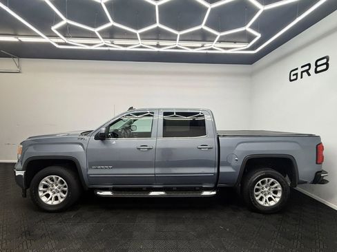 Used 2015 GMC Sierra 1500 SLE w/ SLE Value Package AWD/4WD image 4