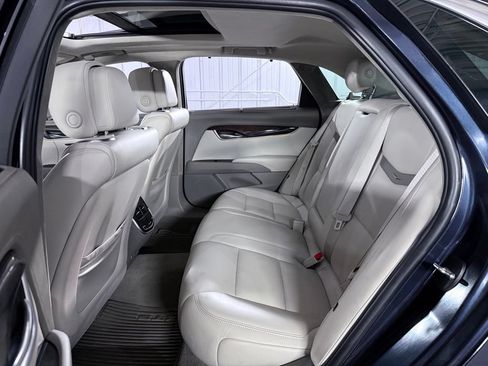 Used 2014 Cadillac XTS Platinum AWD/4WD image 30