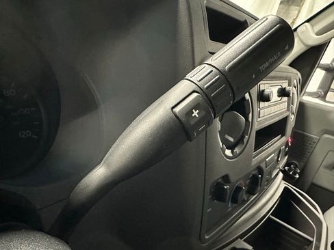 Used 2024 Ford E-350 and Econoline 350 Super Duty image 23