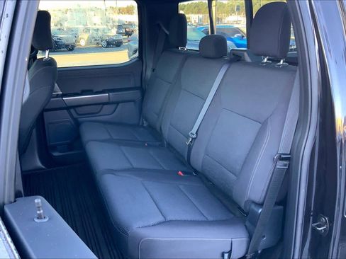 Used 2022 Ford F150 XLT w/ Equipment Group 302A High image 18