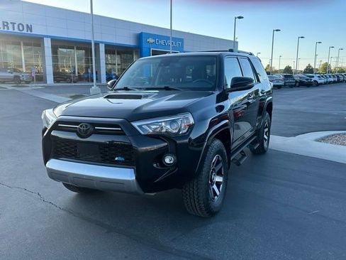 Used 2023 Toyota 4Runner TRD Off-Road Premium w/ Moonroof Package AWD/4WD image 31