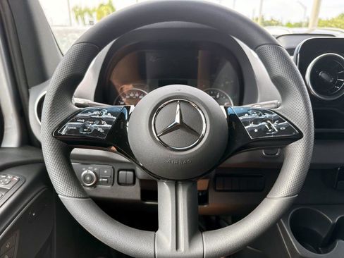 New 2026 Mercedes-Benz Sprinter 2500 image 20