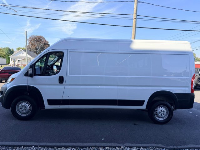 Used 2026 RAM ProMaster 2500 w/ Convenience Group FWD image 4