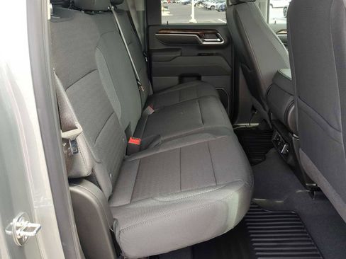 New 2026 GMC Sierra 2500 SLE w/ Preferred Package image 28