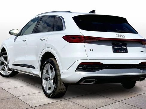 Used 2025 Audi Q5 Premium Plus w/ Premium Plus image 11