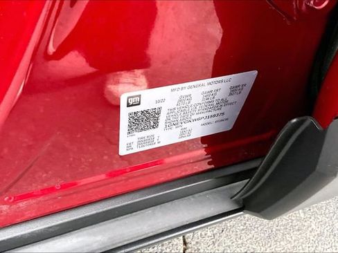 Used 2023 Chevrolet Traverse LT image 14