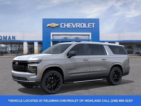 New 2026 Chevrolet Suburban Premier AWD/4WD image 2