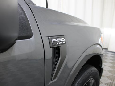 Used 2023 Ford F150 Lariat AWD/4WD image 31
