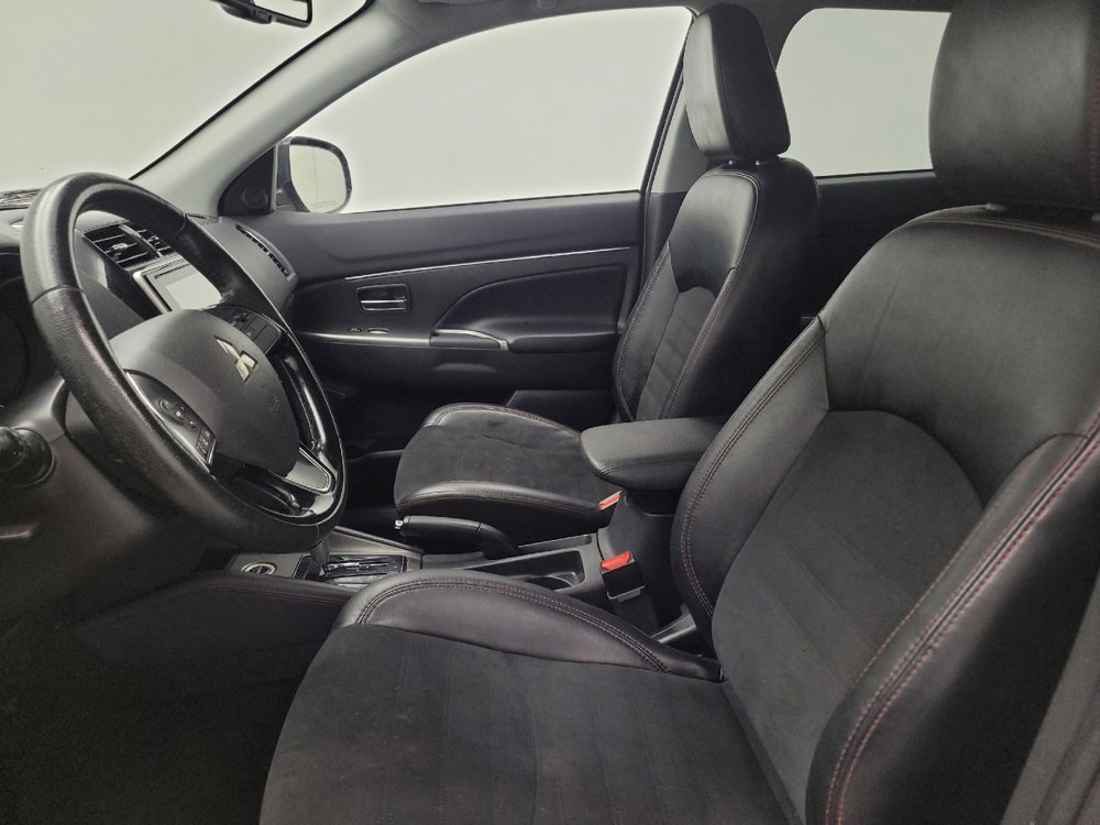 Used 2023 Mitsubishi Outlander Sport SE AWD/4WD image 17